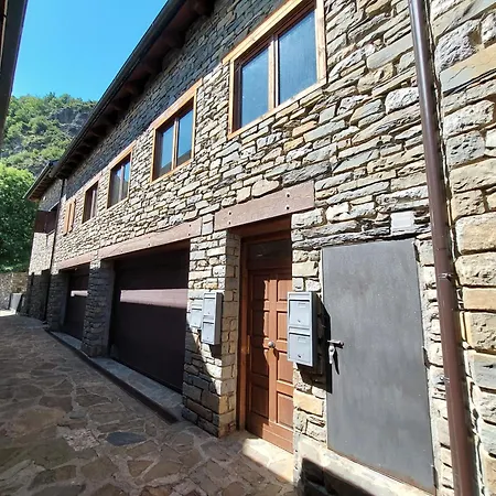 Duplex La Vinya バルエラ